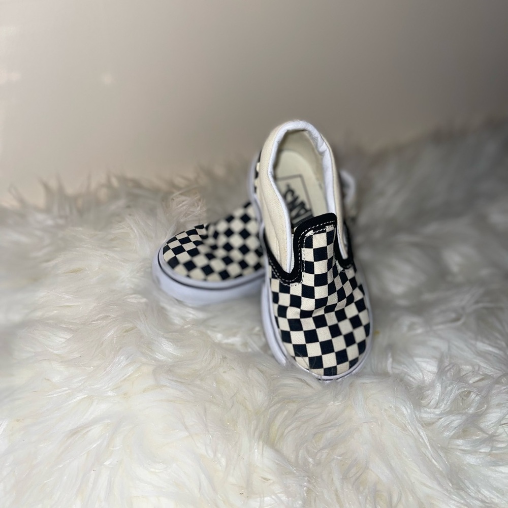 Like New Gently worn checkered VANS